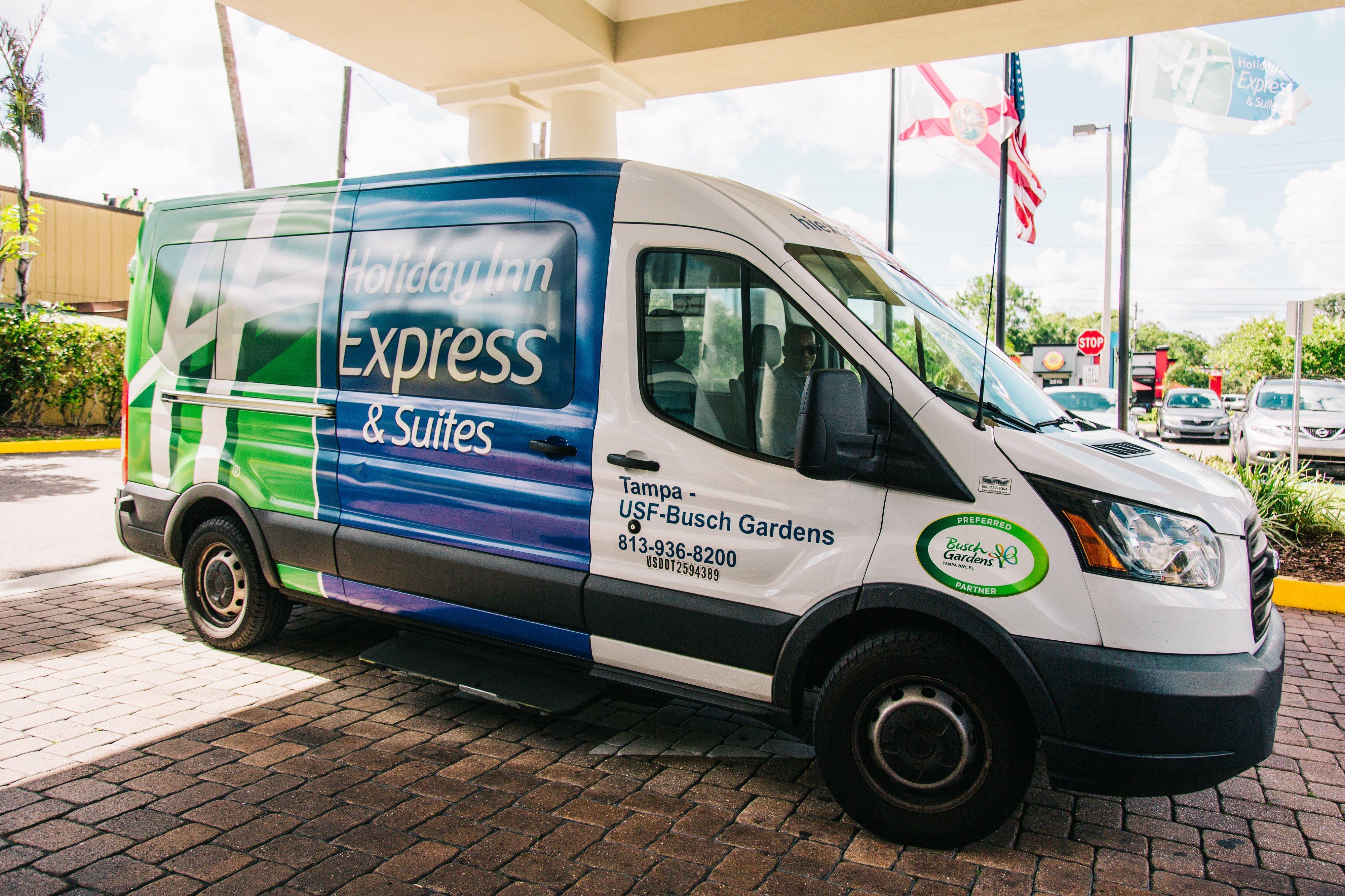 Holiday Inn Express Hotel & Suites Tampa-Usf-Busch Gardens By Ihg Zewnętrze zdjęcie